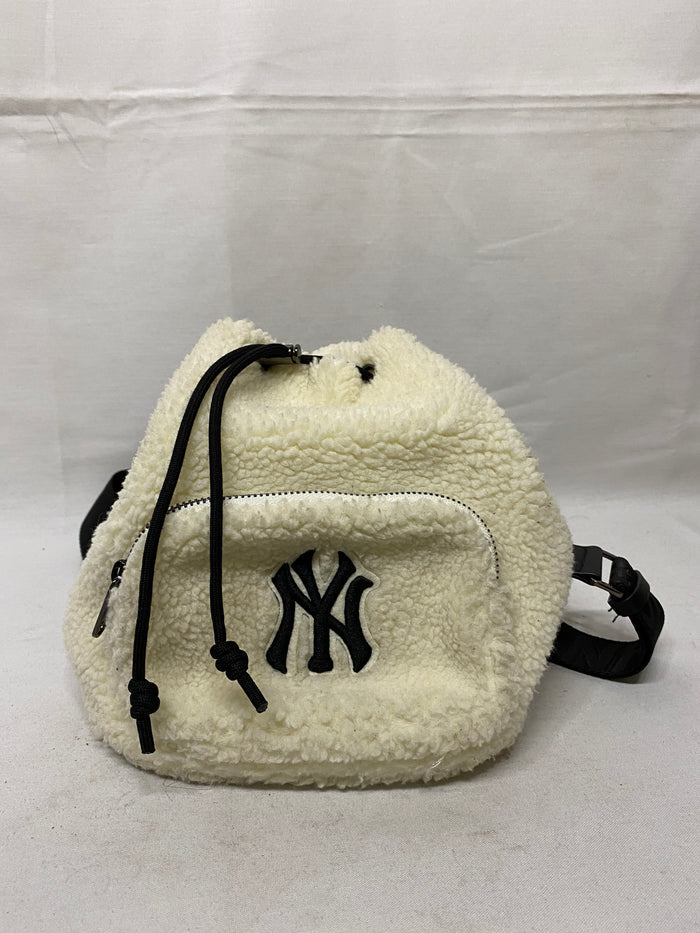 MLB NY Yankees Polar Fleece Bucket Bag