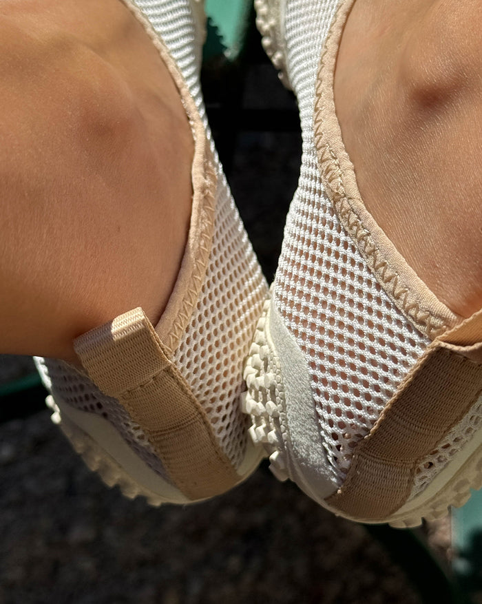 Puma Mostro Flex Mesh onfeet