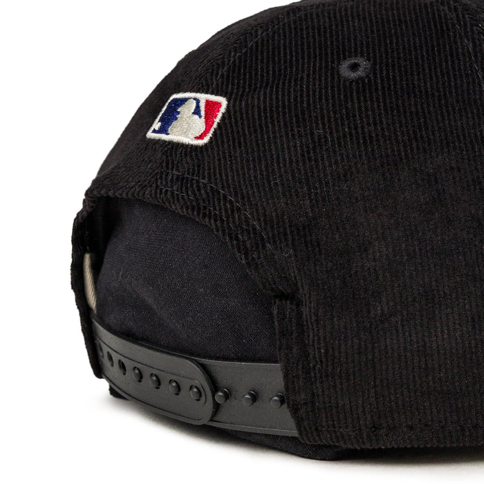 New Era x Fear of God MLB Chicago White Sox 19TWENTY Corduroy Cap onfeet