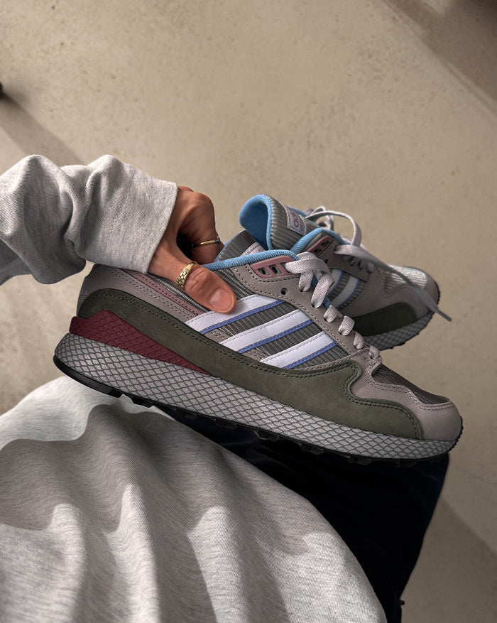 Adidas	Oregon Ultra Tech onfeet