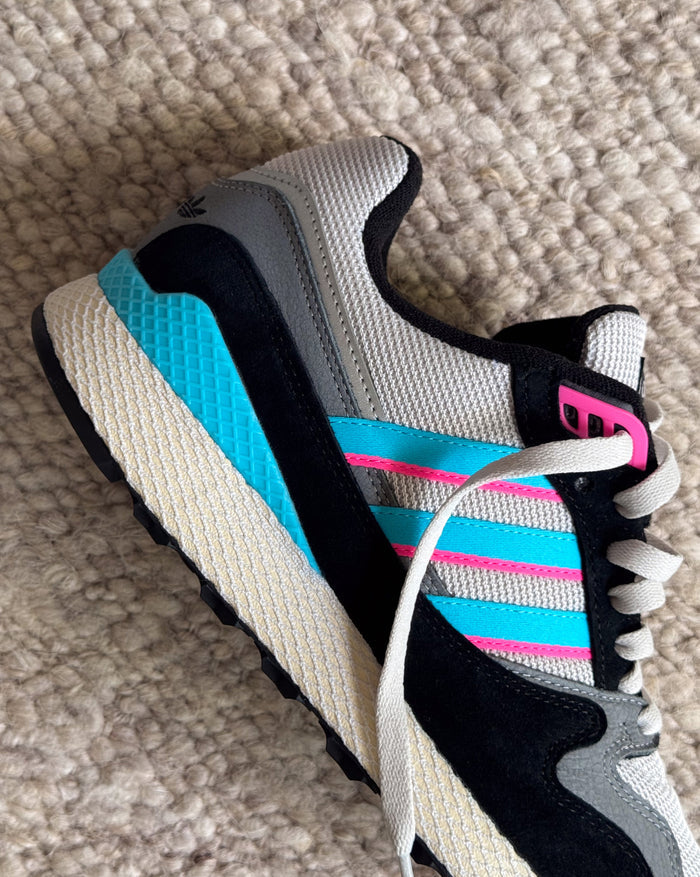 Adidas	Oregon Ultra Tech onfeet