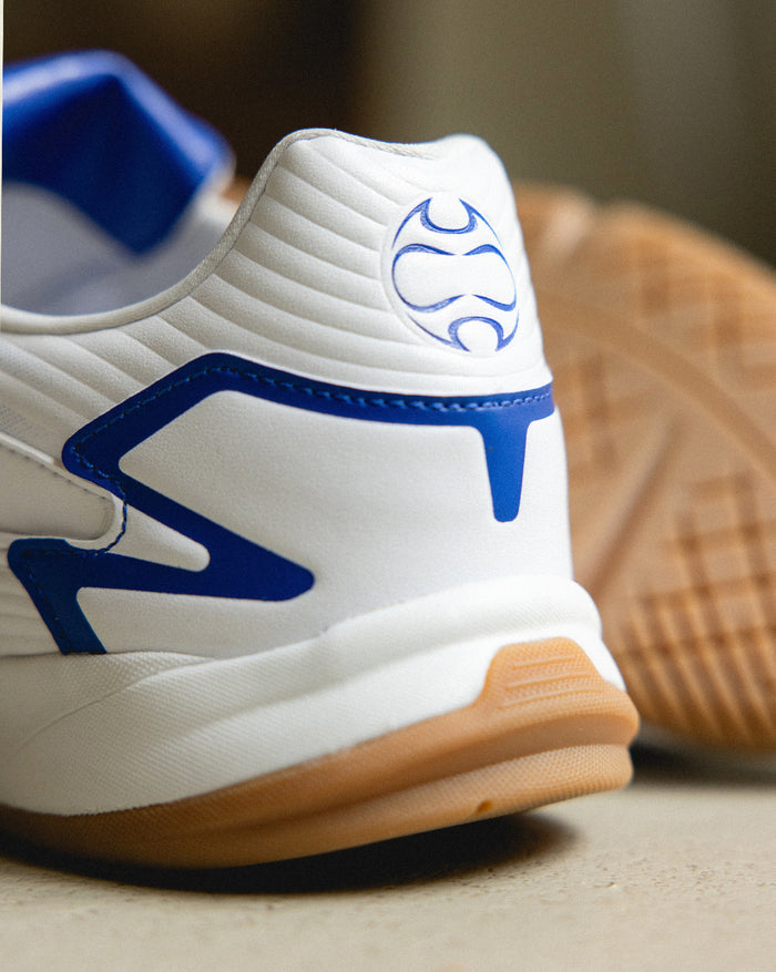 Adidas Predator Sala onfeet