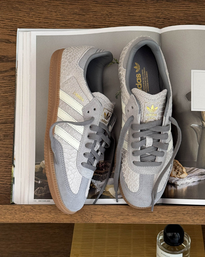 Adidas Samba OG *Snake* onfeet