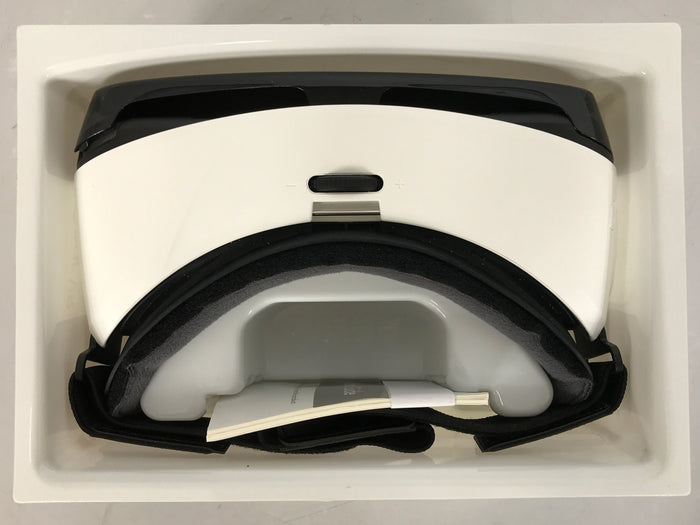 Samsung Gear VR SM-R322 Virtual Reality Headset *Untested*