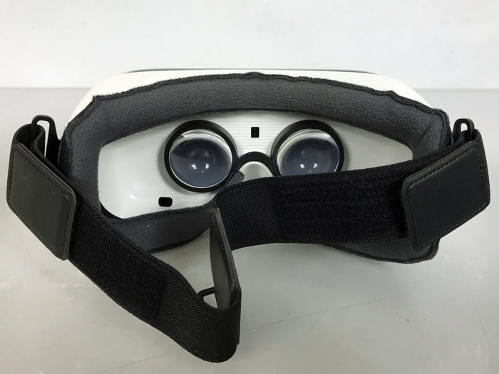 Samsung Gear VR SM-R322 Virtual Reality Headset *Untested*