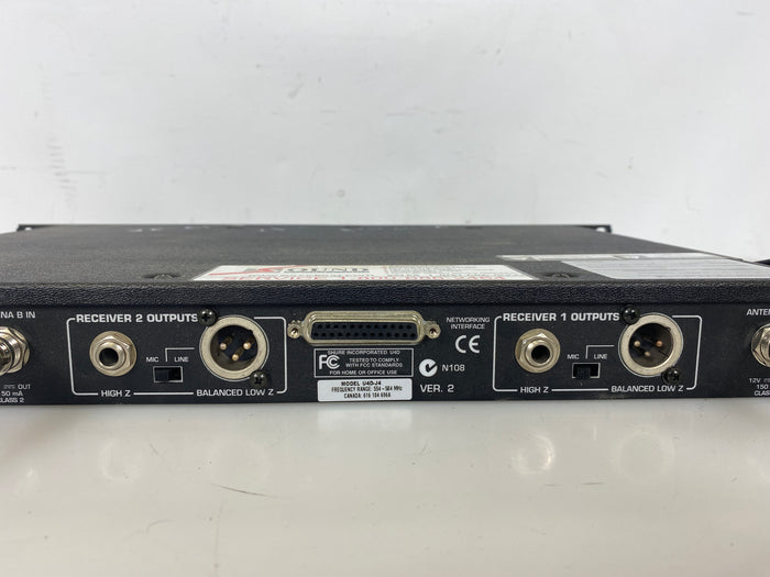 Shure U4D-J4 Dual Wireless Receiver 554-584 MHz *Powers On*