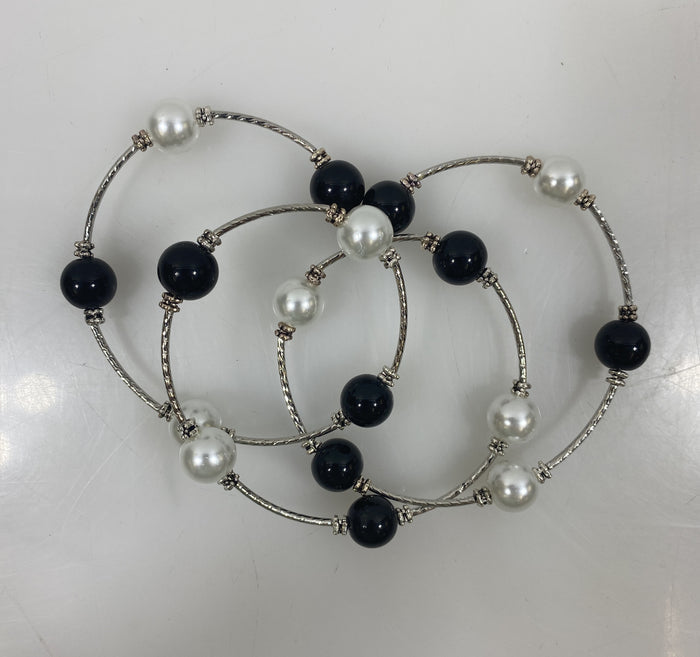 Silver Black and White Beaded Wrap Bracelet