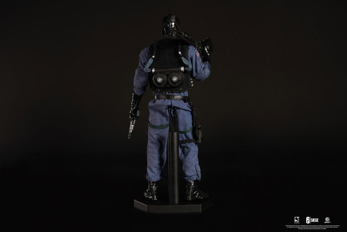 Six Siege: Smoke 1/6 Articulated Figure