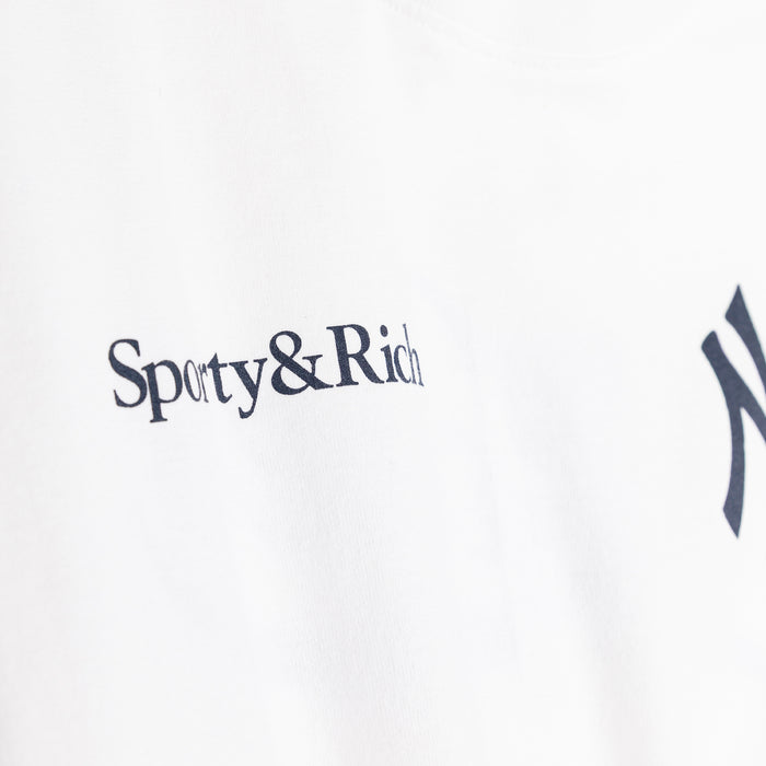 Sporty & Rich Yankees Curve T-Shirt