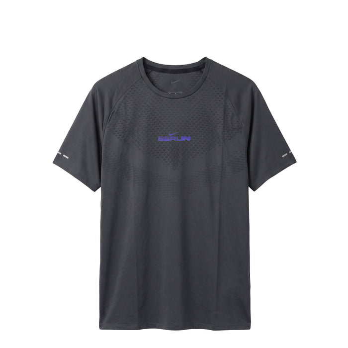 Nike	Stride Dri-FIT ADV Short-Sleeve Running Top *City Marathon*