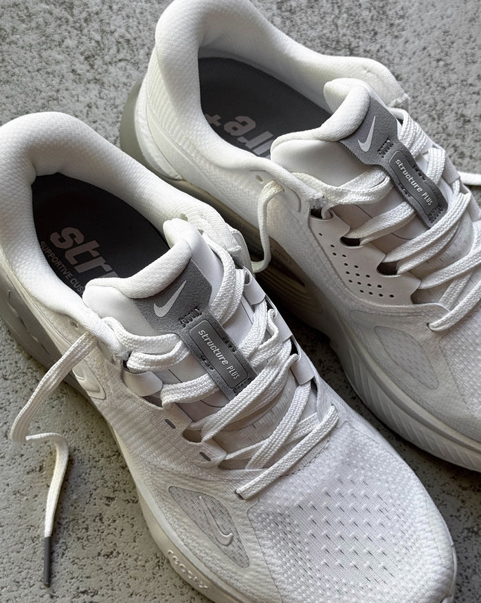 Nike Structure Plus QS onfeet