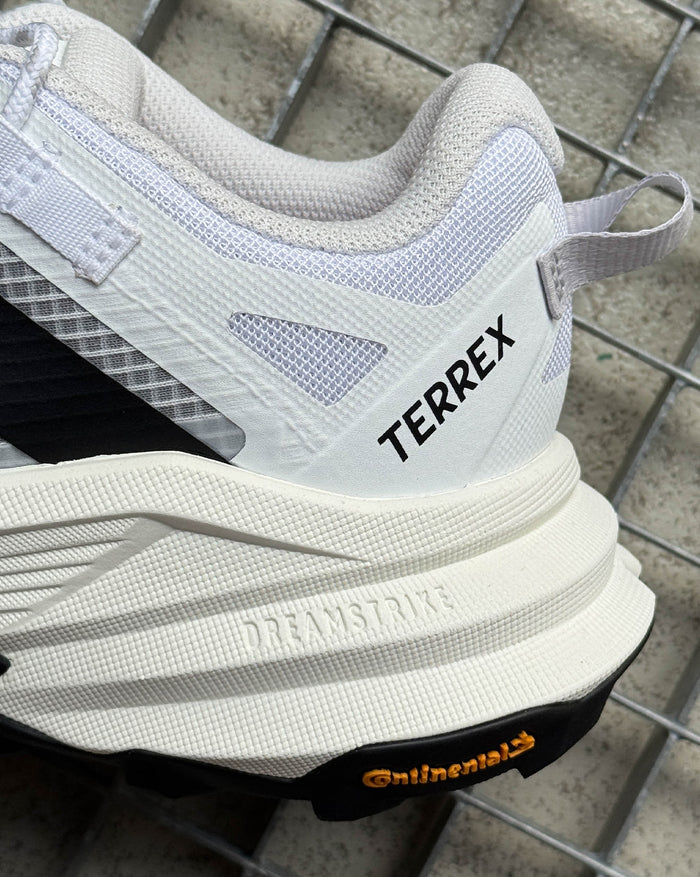 Adidas	Terrex Freehiker SL *GORE-TEX* onfeet