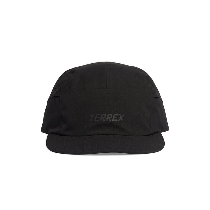 Adidas	Terrex Xperior Climaproof Cap onfeet