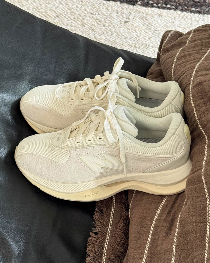 New Balance TF100 onfeet