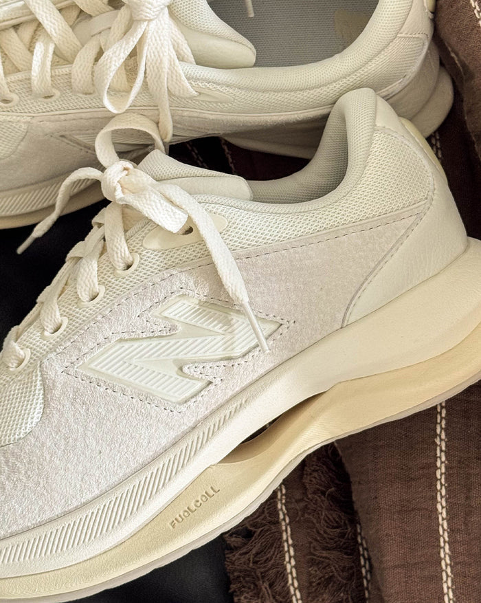 New Balance TF100 onfeet