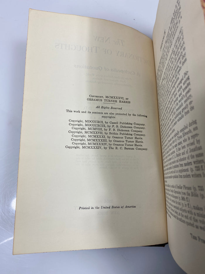 The new Dictionary of Thought Edwards Standard Book Co. 1954 HC