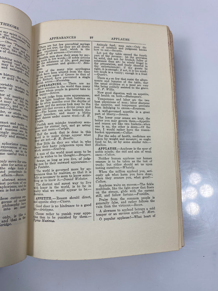 The new Dictionary of Thought Edwards Standard Book Co. 1954 HC