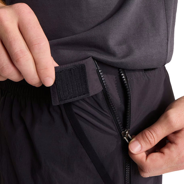 The North Face Red Box Full-Zip Trousers