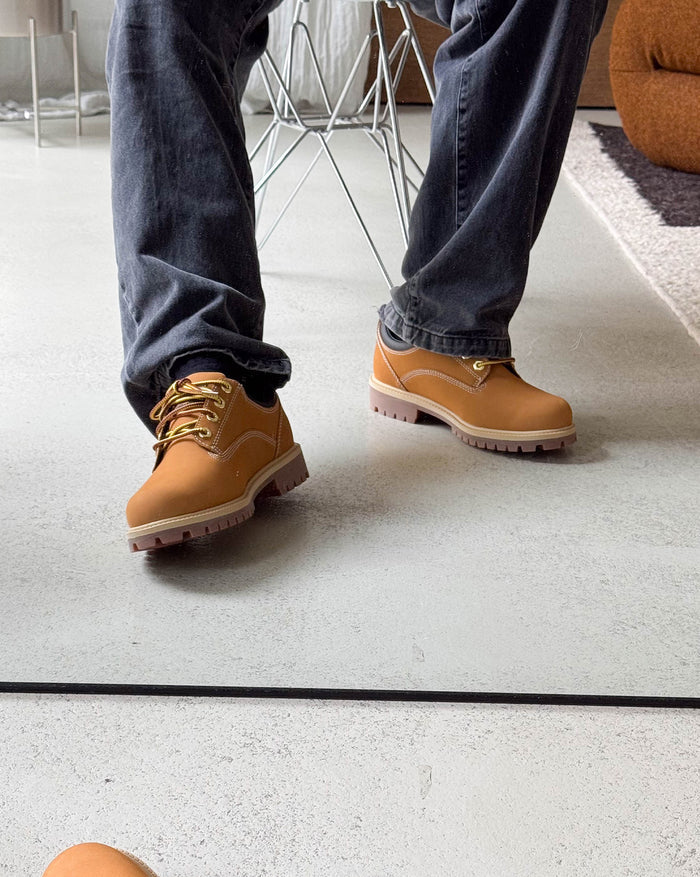 Timberland Heritage onfeet