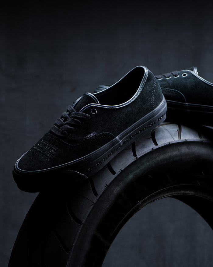 Vans OTW x Neighborhood OTW Authentic 44 onfeet