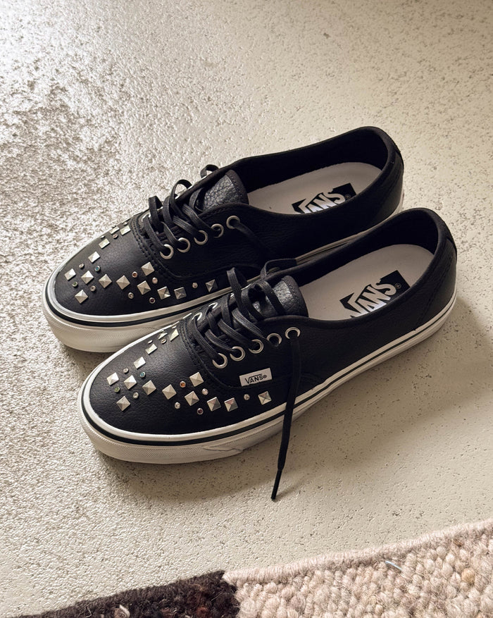 Vans Premium Authentic 44 LX onfeet
