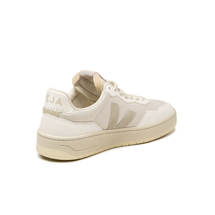 Veja x Asphaltgold V-90