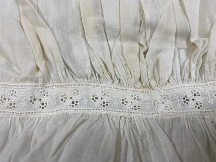 Vintage 1910s White Linen Baby's Dress With Floral Lace Details