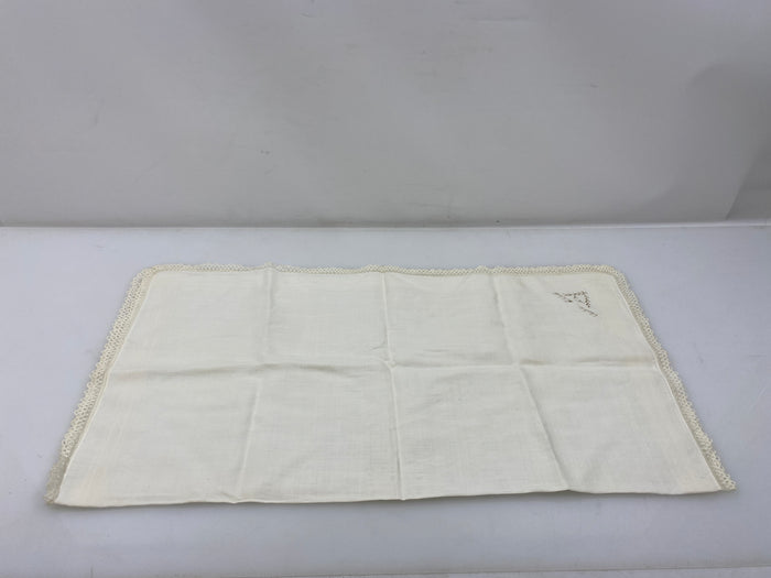 Vintage 1910s White Linen Handkerchief with Eyelet Lace Border