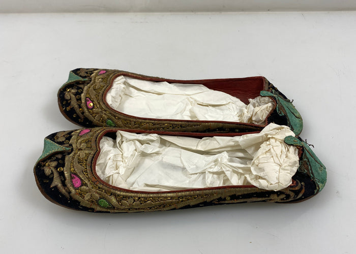Vintage Chinese Embroidered Shoes Size Unknown #2