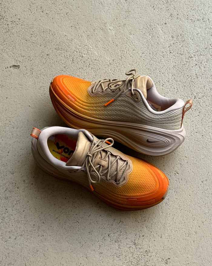 Nike Vomero Plus SP onfeet
