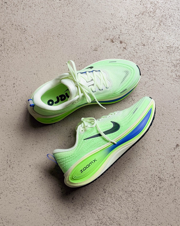 Nike	Vomero Plus onfeet