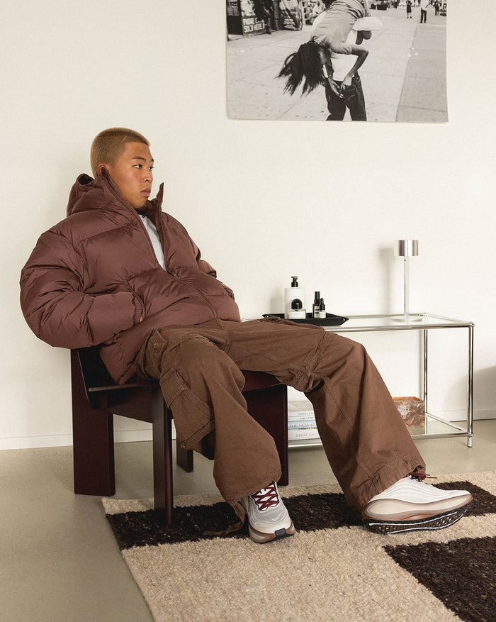 Nike Vomero Plus onfeet
