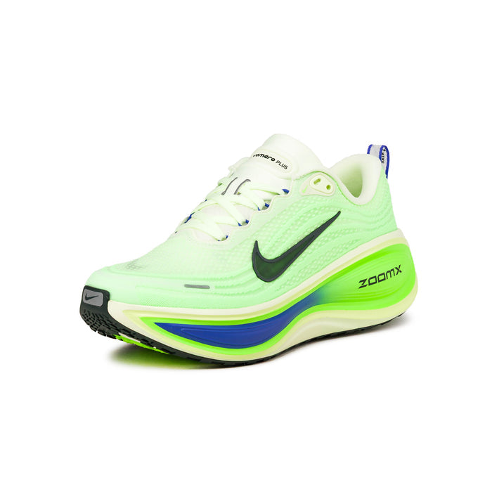 Nike	Vomero Plus