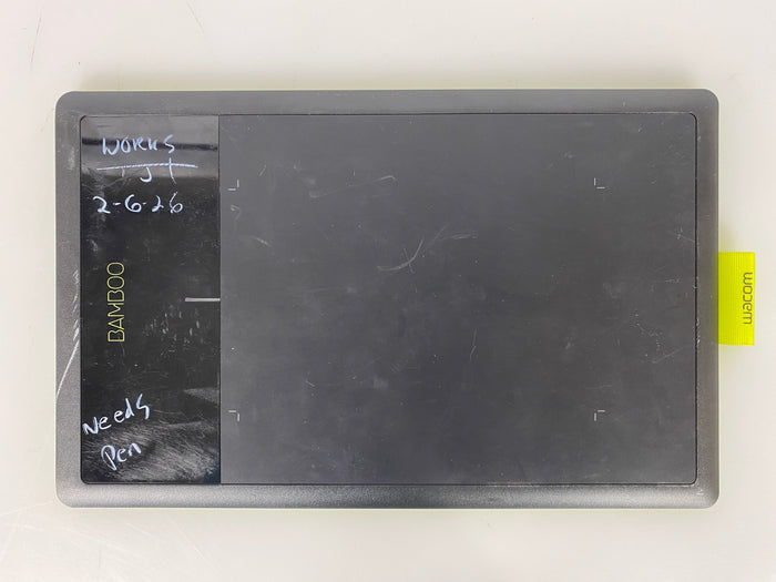 Wacom Bamboo CTL-470 Graphic Pen Tablet *No Pen*