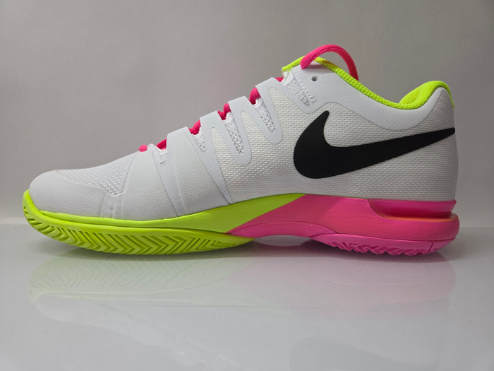 Nike White Zoom Vapor 9.5 Tour Tennis Shoes Women's Size 10