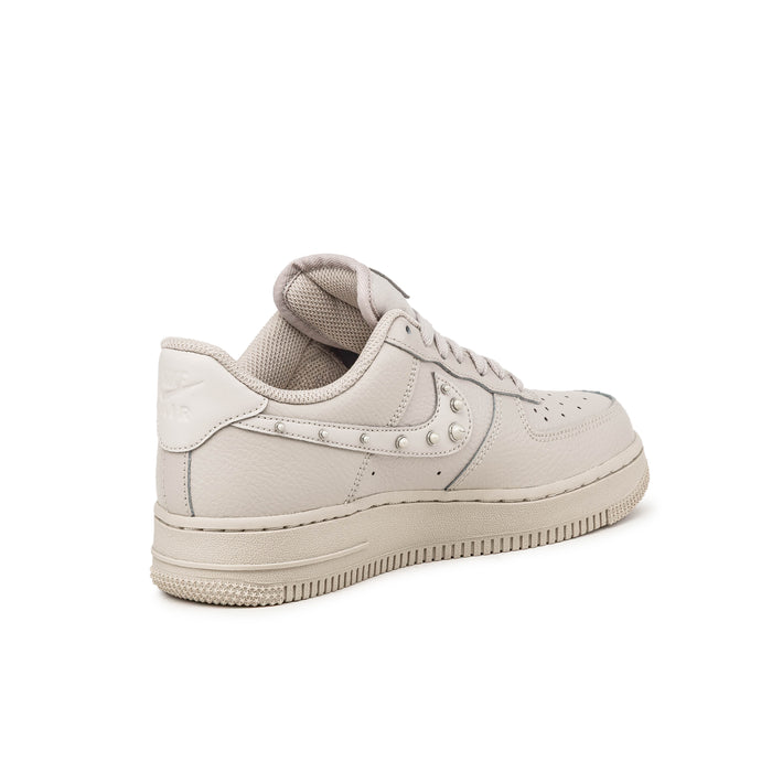 Nike Wmns Air Force 1 '07