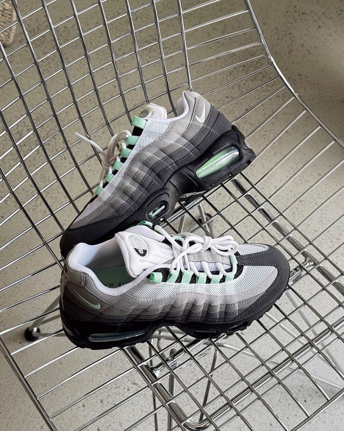 Nike Wmns Air Max 95 *Big Bubble* onfeet