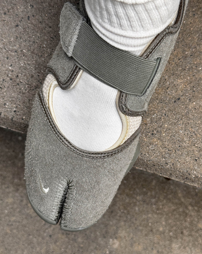 Nike Wmns Air Rift onfeet