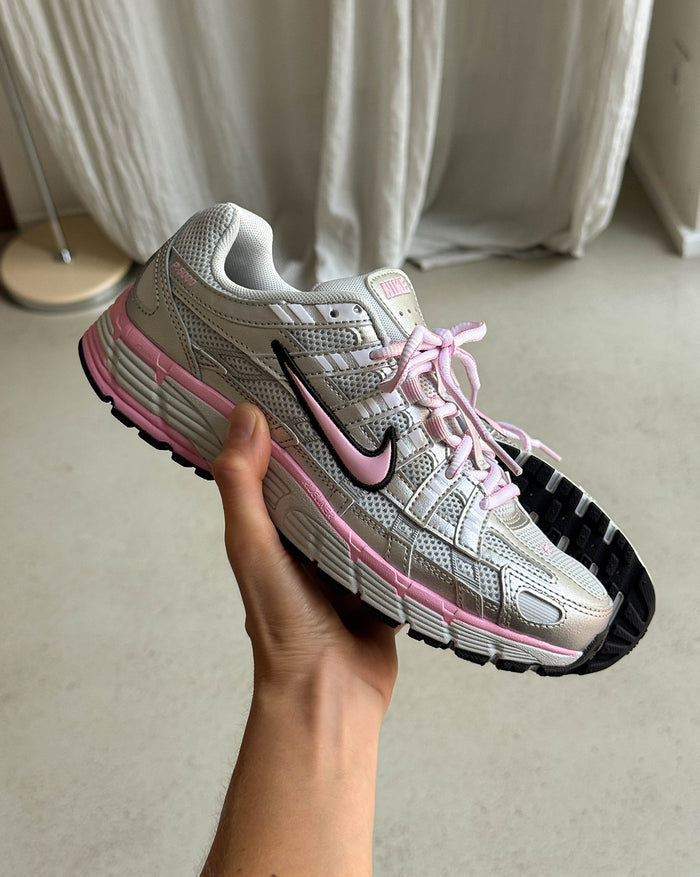 Nike Wmns P-6000 onfeet