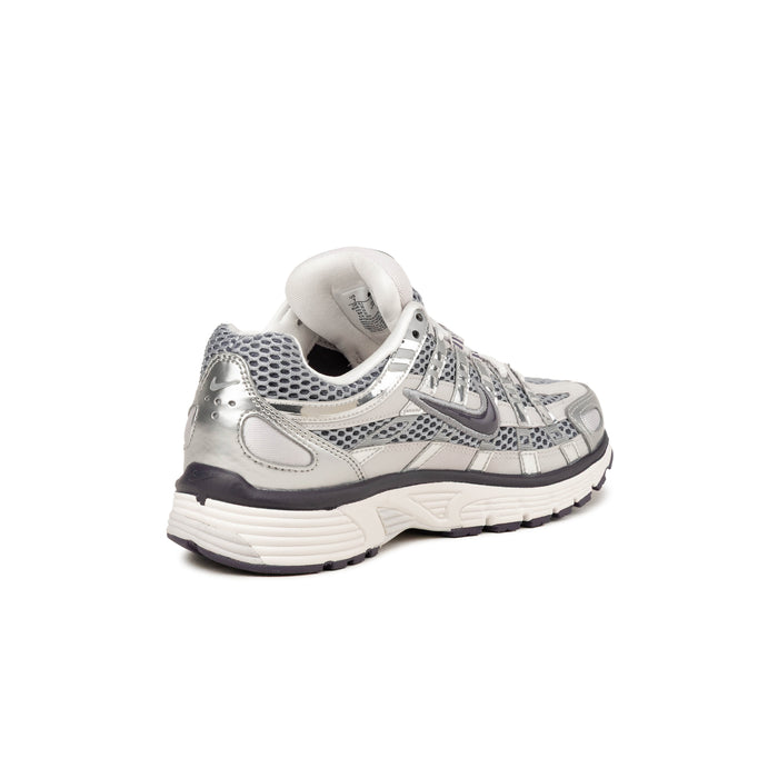 Nike Wmns P-6000