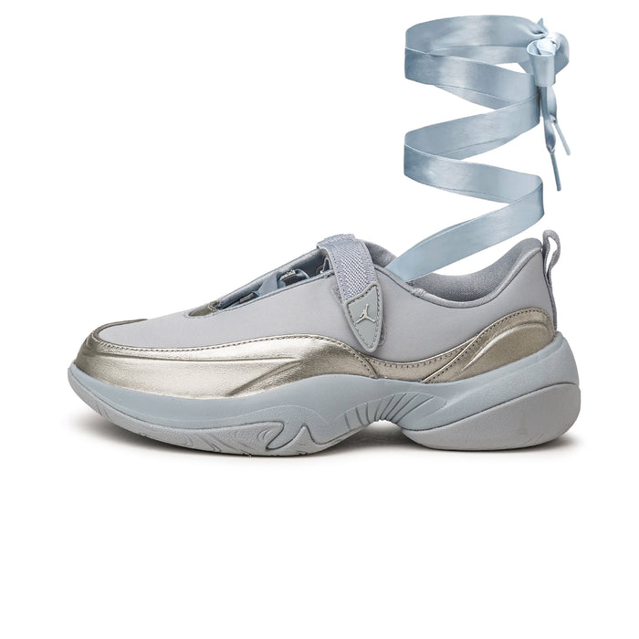 Nike Wmns Jordan Pointe