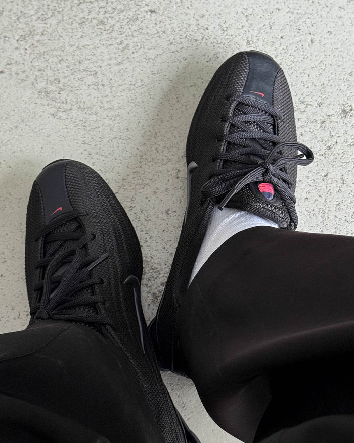 Nike Wmns Shox Z onfeet