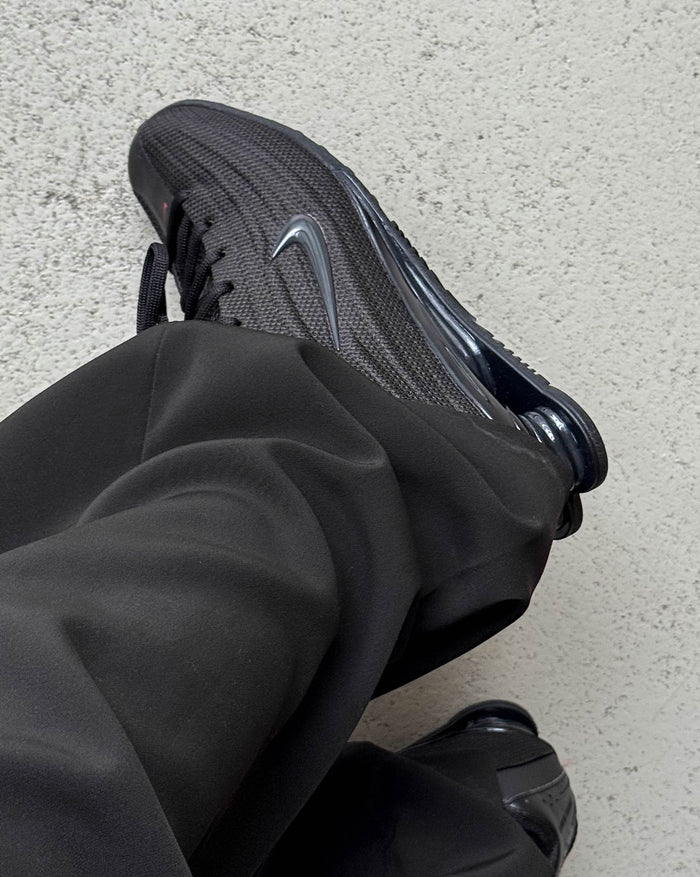Nike Wmns Shox Z onfeet