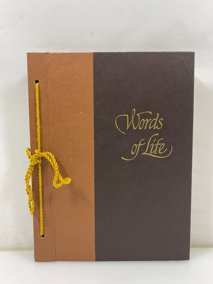 Words of Life by Wallis Harper & Row 1966 Box HC
