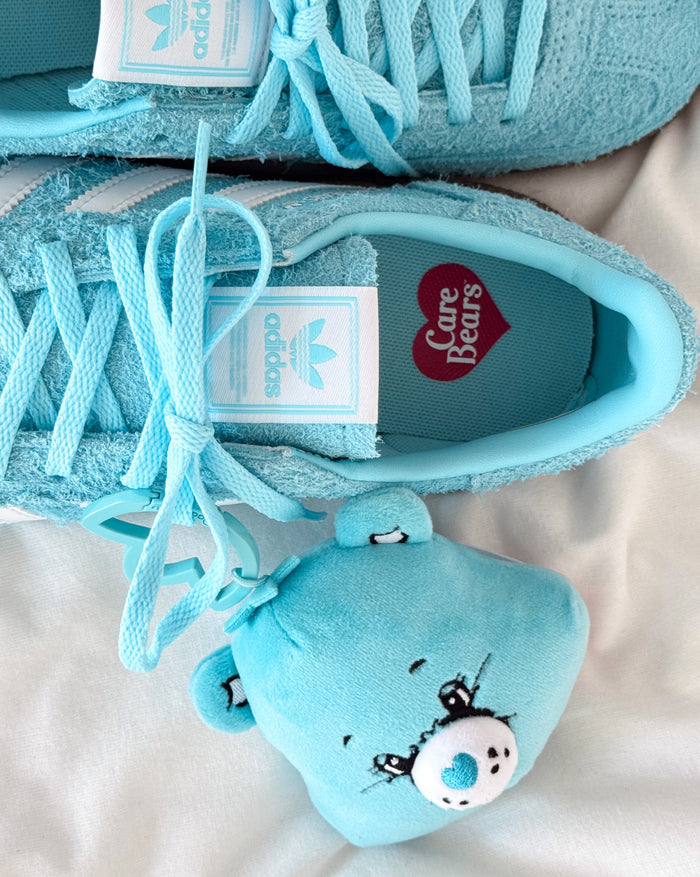 Adidas x Care Bears Handball Spezial W onfeet