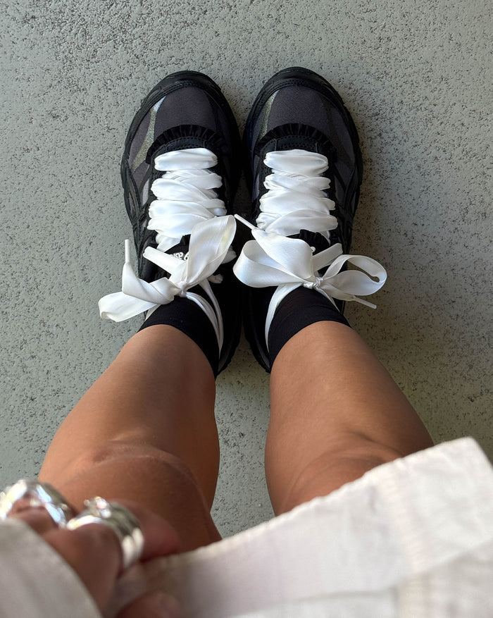 Asics x Griff GEL-Cumulus 16 onfeet
