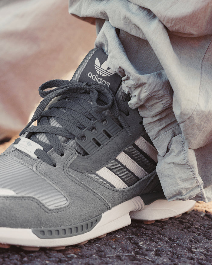 Adidas ZX 8000 *Above the Noise* onfeet