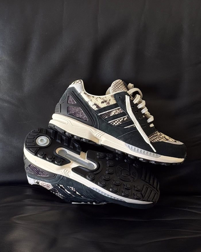Adidas ZX 8000 *Snake*  onfeet